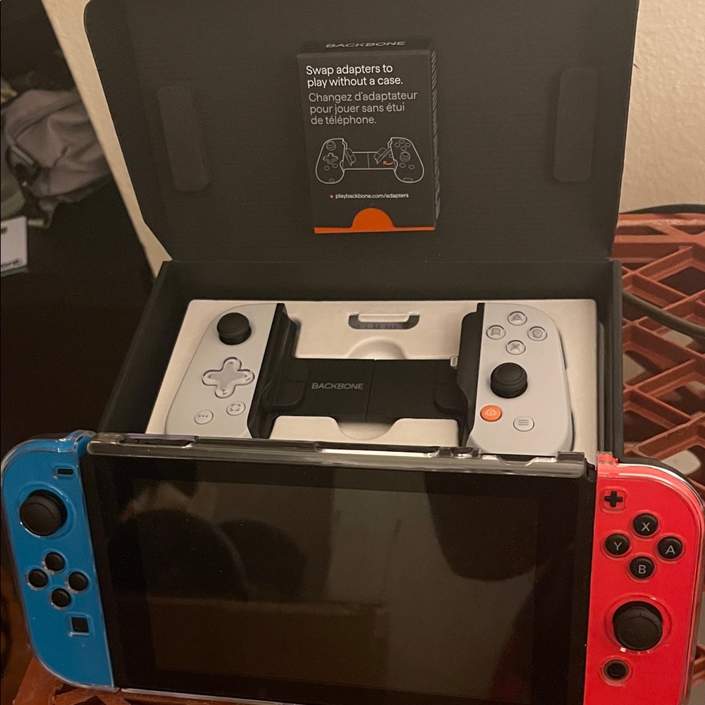 (BUNDLED OR BOUGHT SEPERATELY) READ DESCRIPTION BELOW